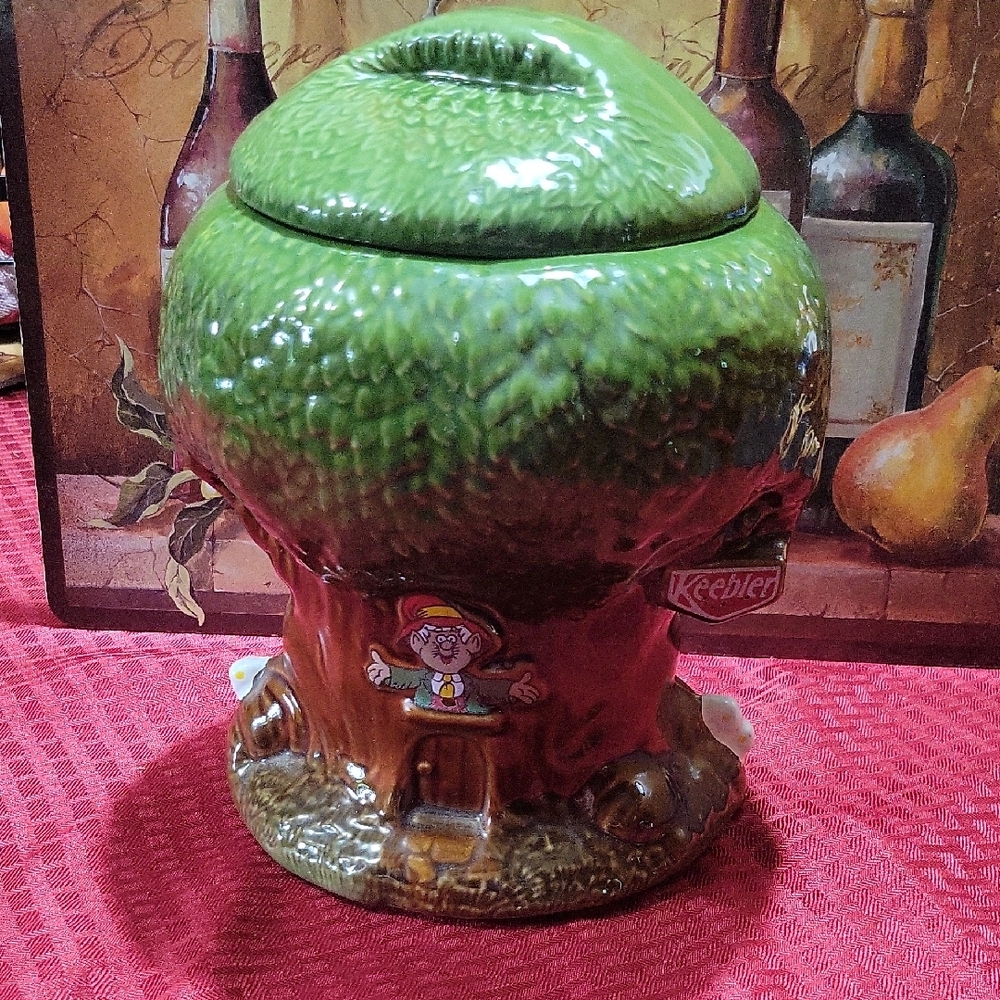 Keebler Tree Cookie Jar
